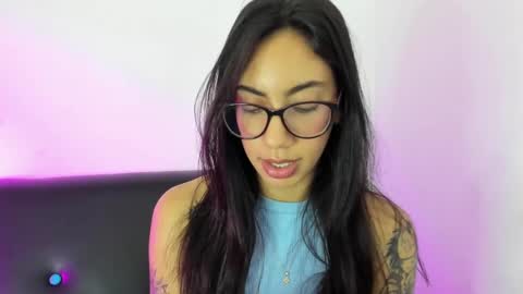 daniela villamizar online show from December 14, 5:14 pm