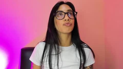 daniela villamizar online show from January 28, 6:28 pm