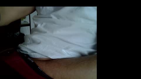 Snapshot of bdemwi2588 chatting on October 14, 7:42 am bdemwi2588 online show from October 14, 7:42 am