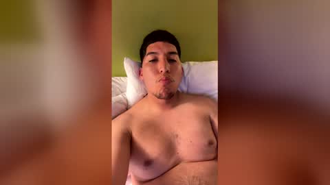 Snapshot of bdestoyer chatting on April 1, 4:57 am bdestoyer online show from April 1, 4:57 am