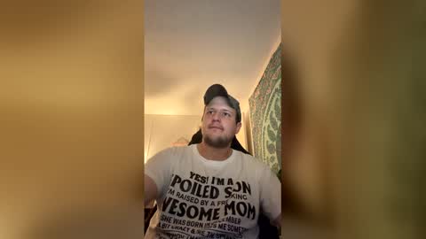 Snapshot of bdn9222 chatting on April 6, 3:59 am bdn9222 online show from April 6, 3:59 am