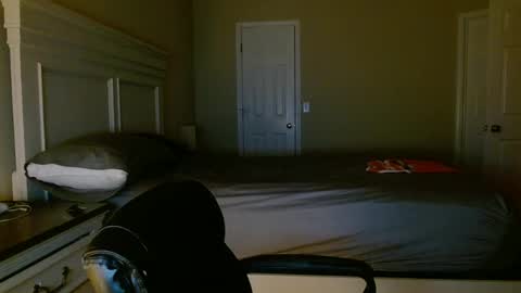 bdon1977 online show from October 12, 2:10 am