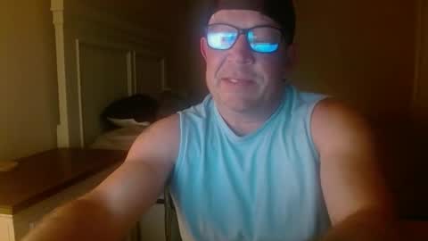 bdon1977 online show from October 26, 11:53 pm