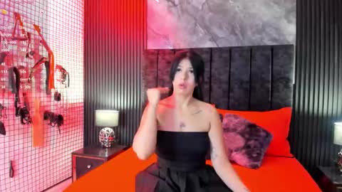 Danna  online show from March 7, 2:19 am