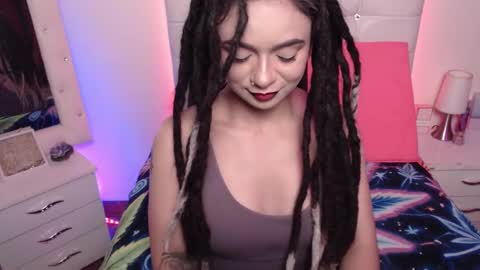 Snapshot of bdsmelapetite chatting on November 5, 6:35 am Ela online show from November 5, 6:35 am