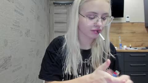 Snapshot of be_daddy chatting on December 15, 1:54 pm Summer BABY online show from December 15, 1:54 pm