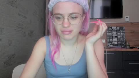 Snapshot of be_daddy chatting on January 15, 12:47 pm Summer BABY online show from January 15, 12:47 pm