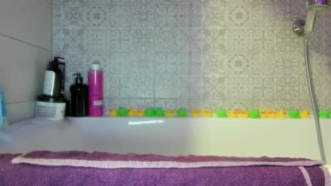 Snapshot of be_daddy chatting on February 22, 5:02 pm Summer BABY online show from February 22, 5:02 pm