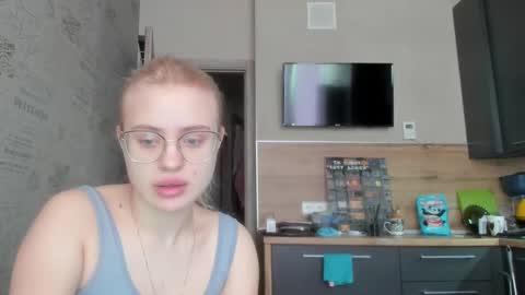 Snapshot of be_daddy chatting on February 28, 12:20 pm Summer BABY online show from February 28, 12:20 pm