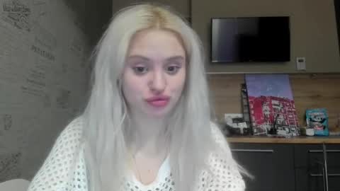 Snapshot of be_daddy chatting on March 1, 3:27 pm Summer BABY online show from March 1, 3:27 pm