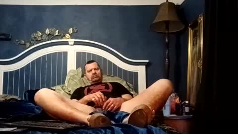 Snapshot of beaatoffbob chatting on November 30, 5:17 pm beaatoffbob online show from November 30, 5:17 pm