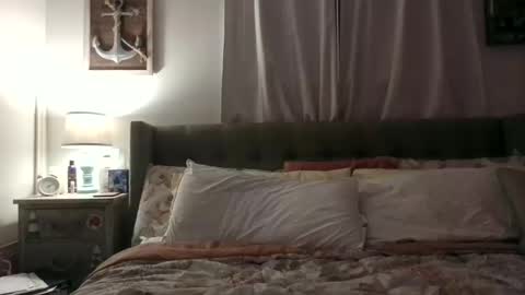 Emma online show from May 12, 6:21 am