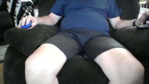 beachguy38 online show from November 1, 2:08 pm