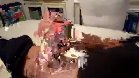 Snapshot of beachguy469 chatting on December 3, 7:10 am BeachGuy online show from December 3, 7:10 am