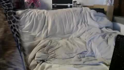 Snapshot of beachymilf chatting on May 29, 8:40 pm BeachyMILF online show from May 29, 8:40 pm