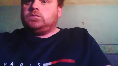 Snapshot of beanwright26 chatting on December 18, 2:12 pm beanwright26 online show from December 18, 2:12 pm