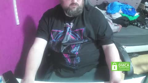 Snapshot of bear282667 chatting on March 22, 6:33 pm bear282667 online show from March 22, 6:33 pm