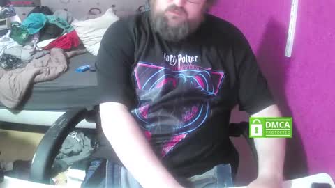 Snapshot of bear282667 chatting on April 26, 4:04 pm bear282667 online show from April 26, 4:04 pm