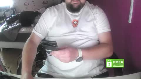 Snapshot of bear90130 chatting on September 10, 12:38 pm bear90130 online show from September 10, 12:38 pm