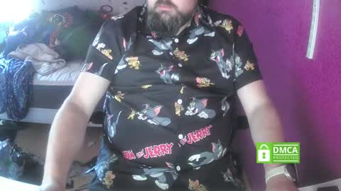 Snapshot of bear90130 chatting on October 2, 10:44 am bear90130 online show from October 2, 10:44 am