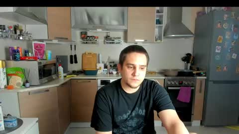 Snapshot of bear_beer130 chatting on May 25, 6:14 pm bear_beer130 online show from May 25, 6:14 pm
