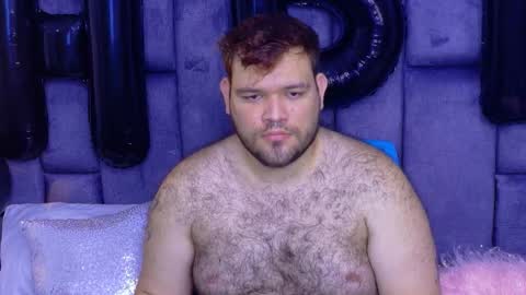 Snapshot of bear_big_ chatting on October 14, 9:59 pm bigbearr online show from October 14, 9:59 pm