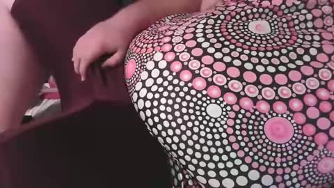 Snapshot of bear_man_oi chatting on December 27, 3:37 pm bear_man_oi online show from December 27, 3:37 pm