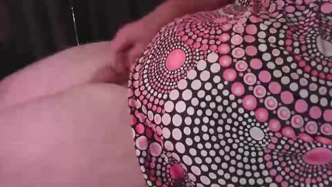 Snapshot of bear_man_oi chatting on December 27, 6:42 pm bear_man_oi online show from December 27, 6:42 pm