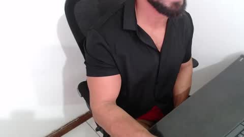 Beard Guy online show from April 8, 4:07 pm