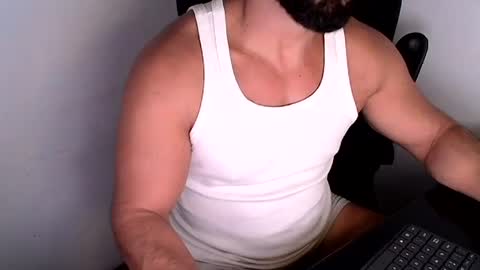 Beard Guy online show from June 22, 1:51 am