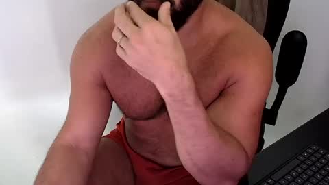 Beard Guy online show from July 30, 1:21 pm
