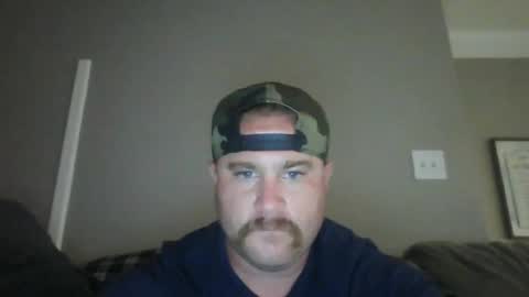 bearded4urpleasure online show from June 17, 1:30 am