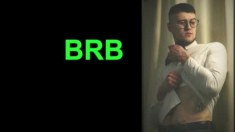 Snapshot of bearded_legend chatting on December 14, 8:46 pm Zeus online show from December 14, 8:46 pm