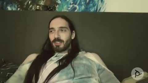 beardycutey online show from May 2, 6:57 pm