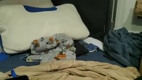 Snapshot of bearnaked505 chatting on July 4, 12:50 am bearnaked505 online show from July 4, 12:50 am