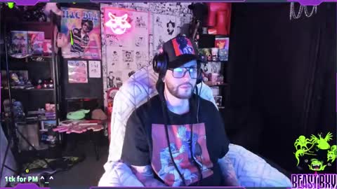 Snapshot of beastbxy chatting on February 10, 7:15 am beast bxy online show from February 10, 7:15 am