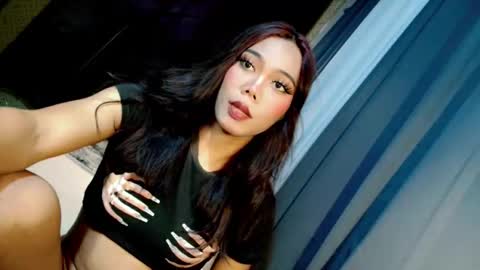 beatrice_luna online show from May 28, 5:32 pm
