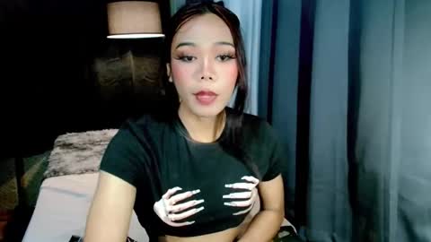 beatrice_luna online show from June 6, 5:17 pm