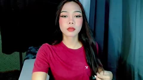 beatrice_luna online show from June 15, 2:30 pm
