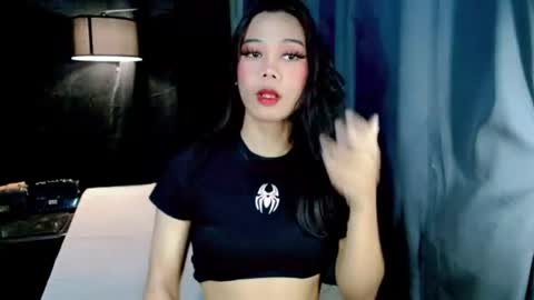 beatrice_luna online show from August 2, 4:55 am