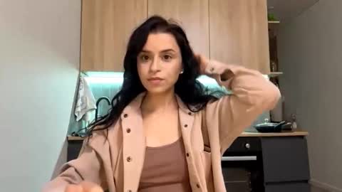 Katie online show from October 9, 9:51 am