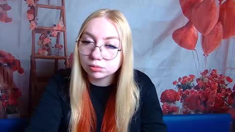 BeatriceFlyy online show from February 19, 12:23 pm