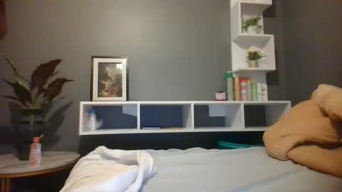 Lil stunner online show from February 10, 5:52 pm