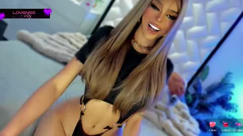 Aleah Mendez online show from December 18, 5:57 am