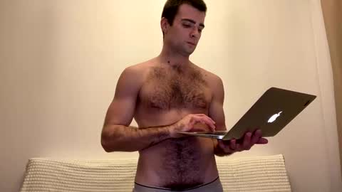 Nik online show from December 20, 8:05 pm