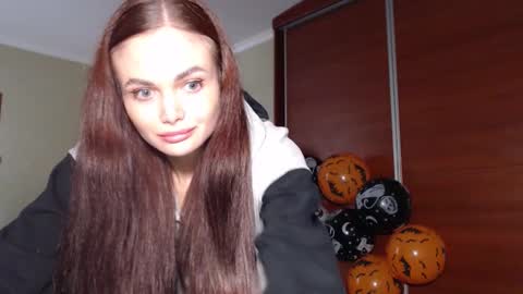 Maria online show from October 9, 9:29 am