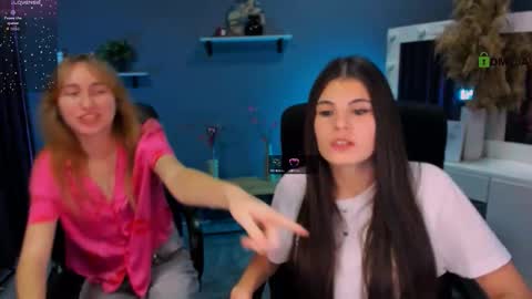 Snapshot of beauty_ginger chatting on September 26, 7:51 pm beauty_ginger online show from September 26, 7:51 pm