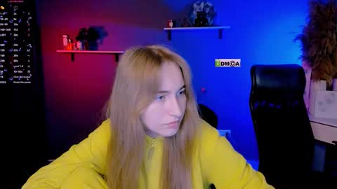 Snapshot of beauty_ginger chatting on October 16, 12:50 pm beauty_ginger online show from October 16, 12:50 pm