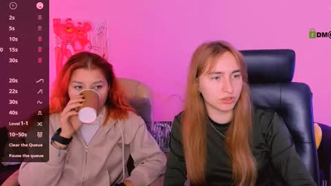 Snapshot of beauty_ginger chatting on November 18, 10:09 am beauty_ginger online show from November 18, 10:09 am