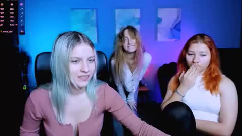 Snapshot of beauty_ginger chatting on November 21, 9:52 am beauty_ginger online show from November 21, 9:52 am